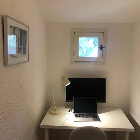 Gigaro Flat - Lovely View, Beach 10mn Away Apartmán *